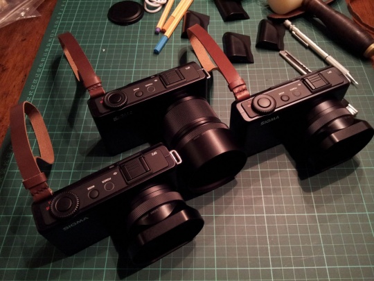 适马DPM系列相机的腕带手柄包皮改造