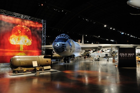 美国国家空军博物馆 <span class='mosaic'>※※</span>展厅，核弹疑云