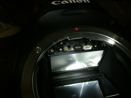 佳能EOS 5D 取景器清理灰尘实录